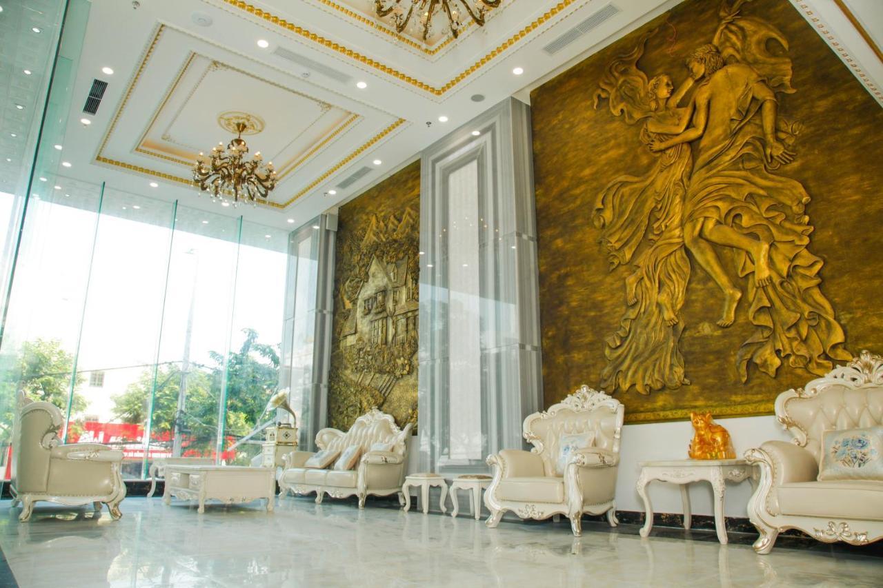 Royal Beach Hotel By Thg Дананг Екстериор снимка